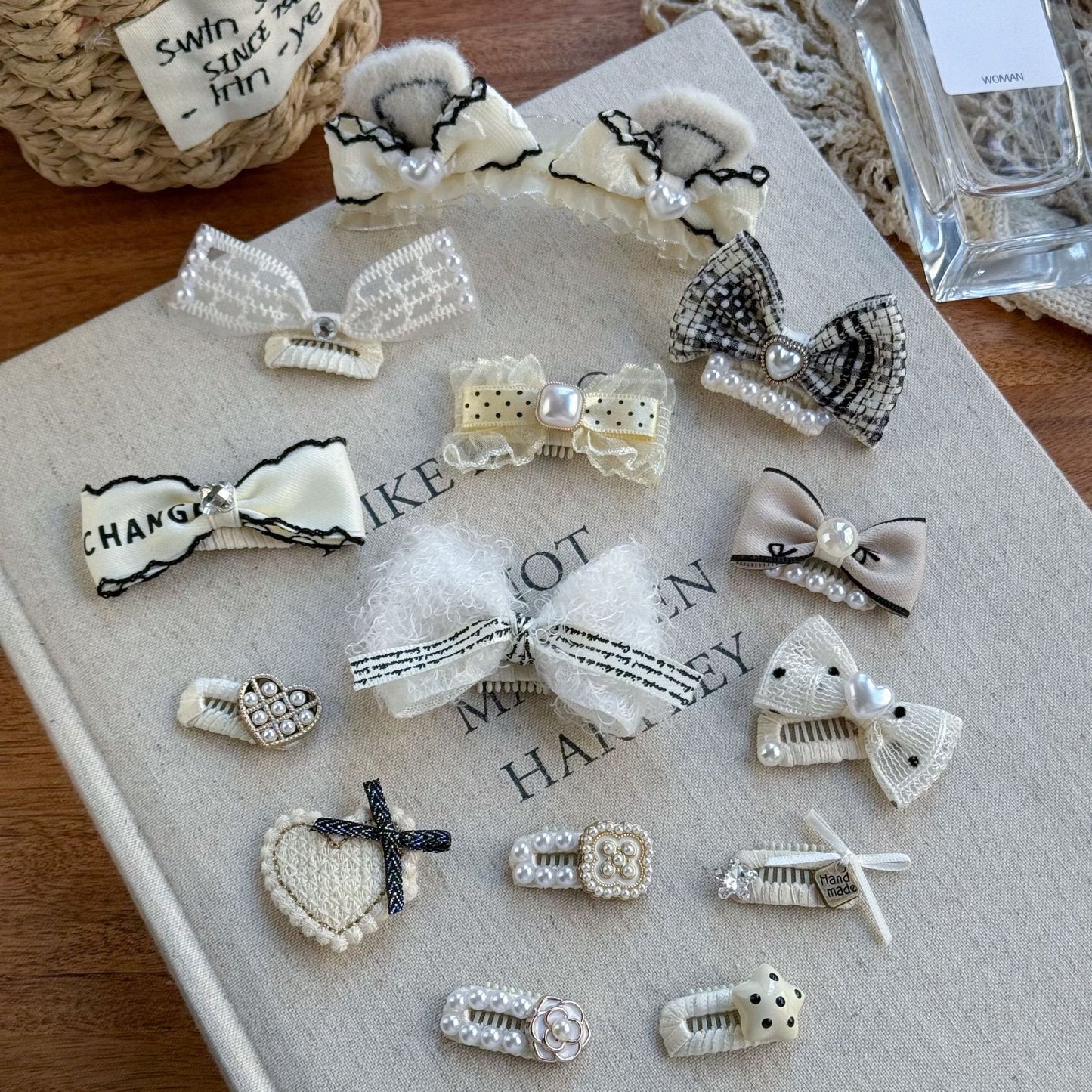 Paris Breeze Collection-Soft Script Hair Clip